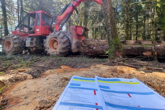 Proyecto Interreg PYREMPFOR GO. La seguridad de los conductores de skidder y la reducción del impacto medioambiental en las operaciones forestales centran la reunión de Pamiers